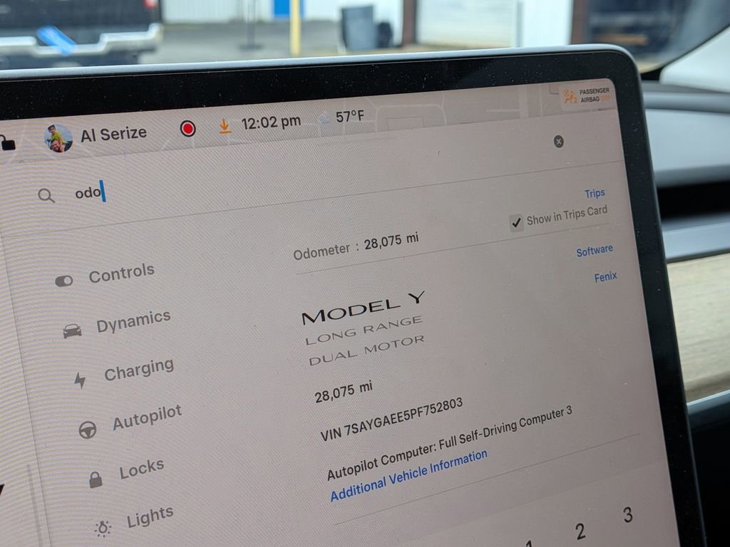 Used 2023 Tesla Model Y Long Range image 8