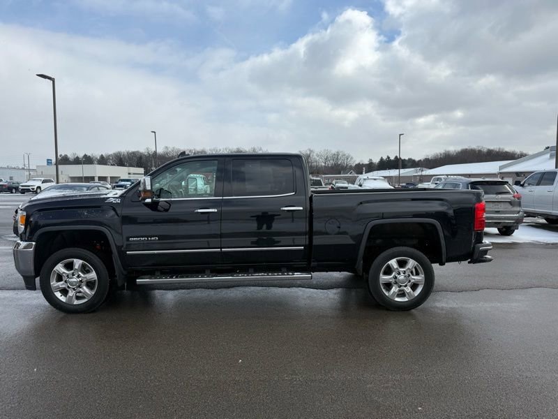 Used 2017 GMC Sierra 2500 SLT w/ Snow Plow Prep Package AWD/4WD image 9