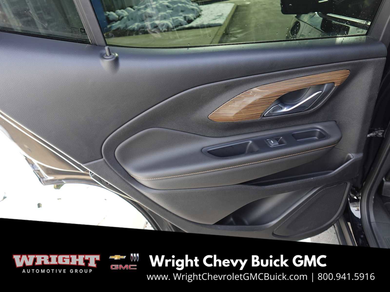 Used 2020 GMC Terrain SLE w/ Driver Convenience Package image 24