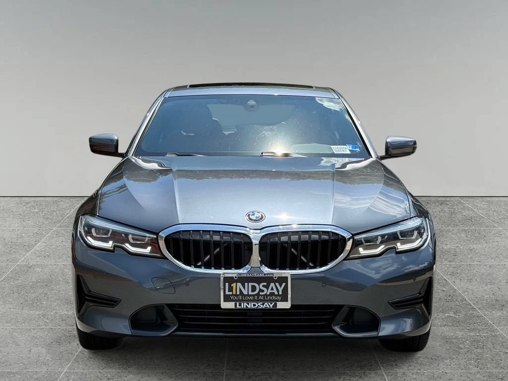 Used 2022 BMW 330i xDrive Sedan w/ Premium Package 2 AWD/4WD image 8