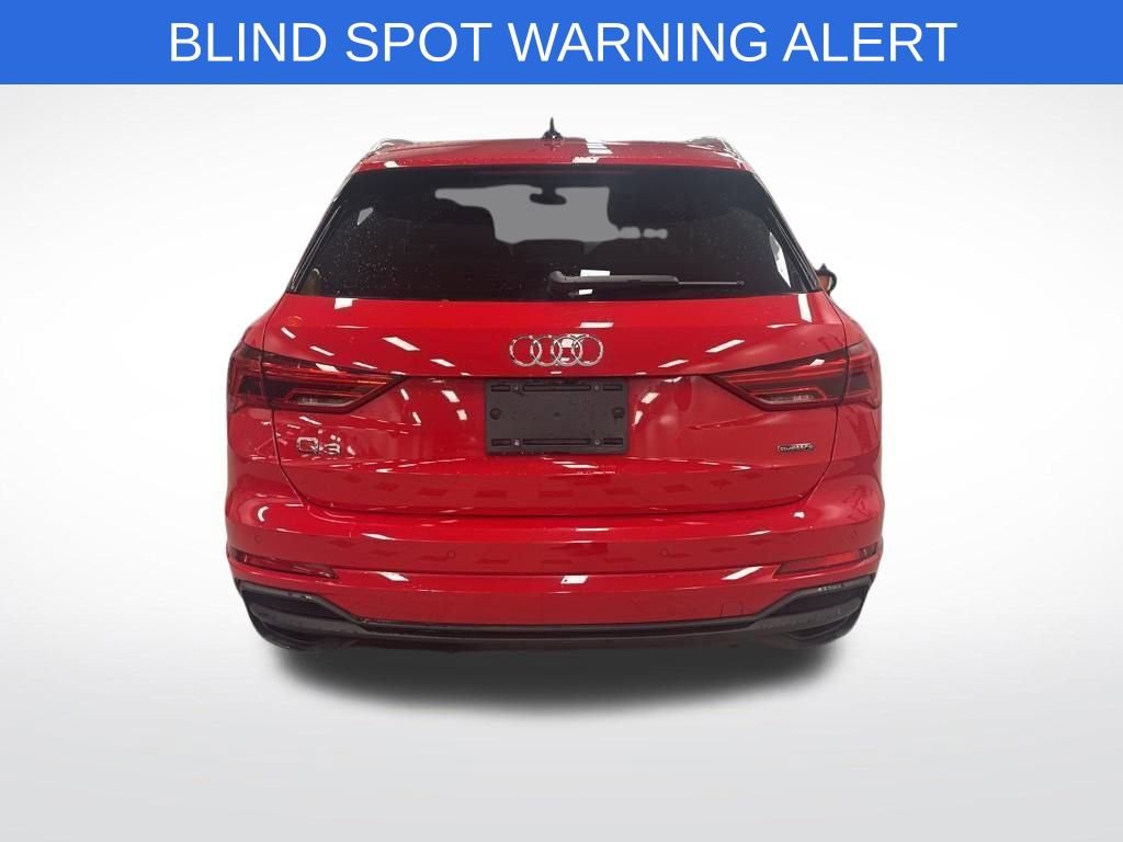 Used 2023 Audi Q3 2.0T Premium w/ Convenience Package image 13