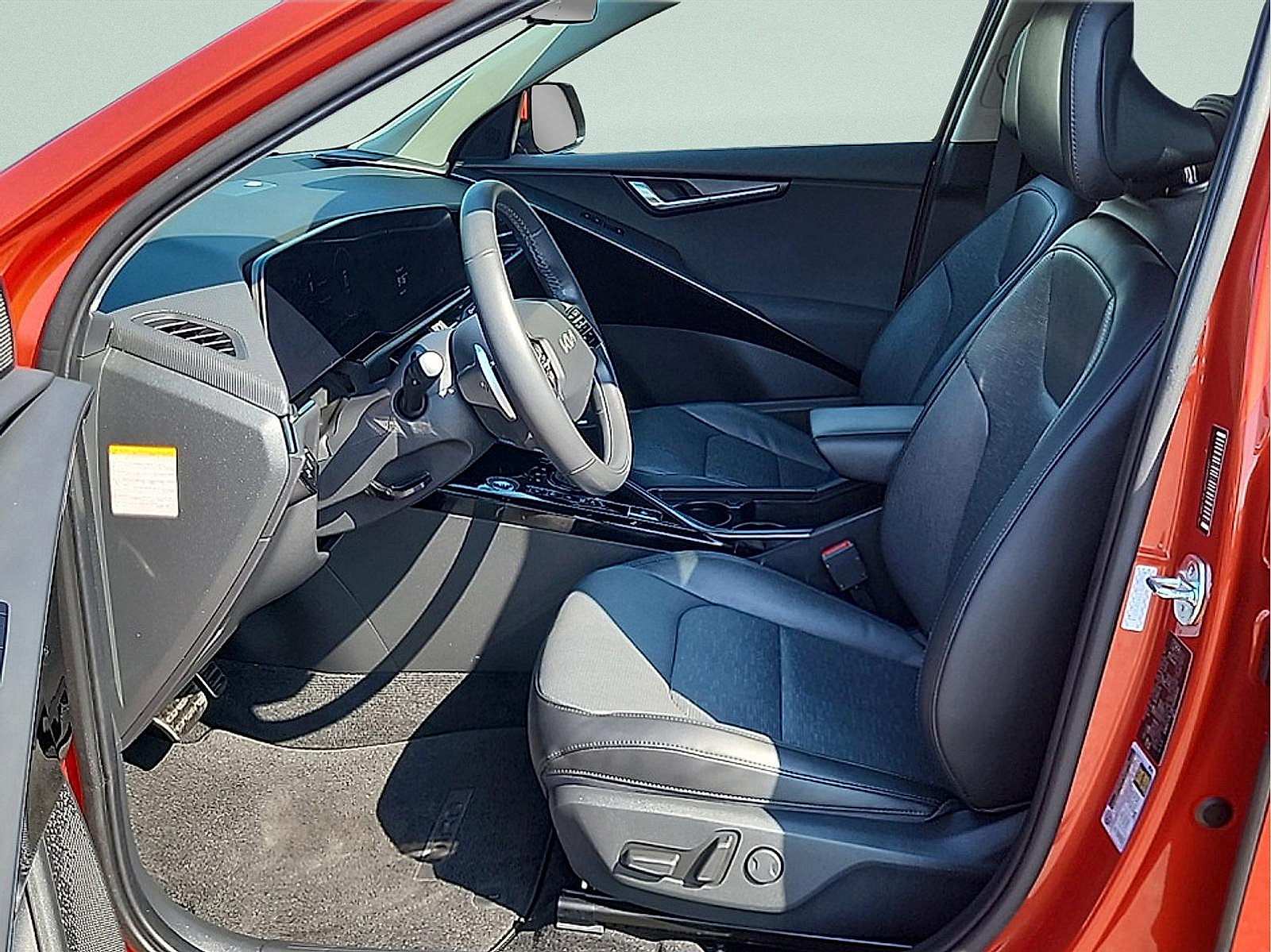 Used 2023 Kia Niro Wave w/ Wave Preserve Package FWD image 14