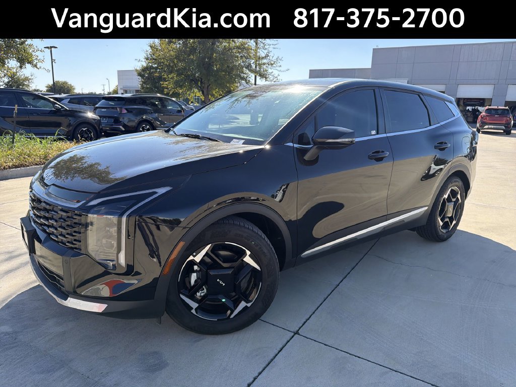 Certified 2026 Kia Sportage EX FWD image 1