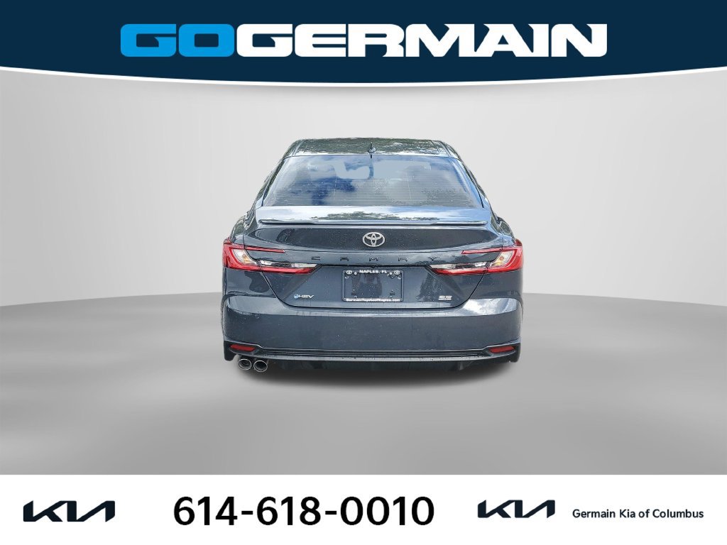 Used 2026 Toyota Camry SE FWD image 9