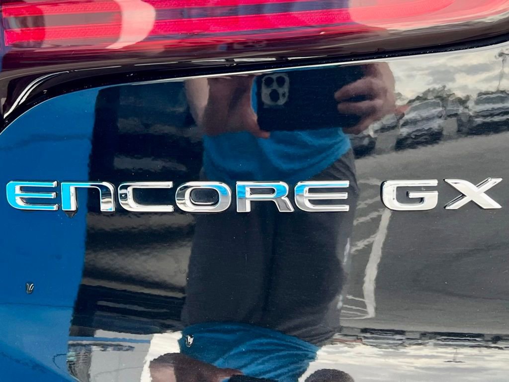 Used 2024 Buick Encore GX Sport Touring image 14