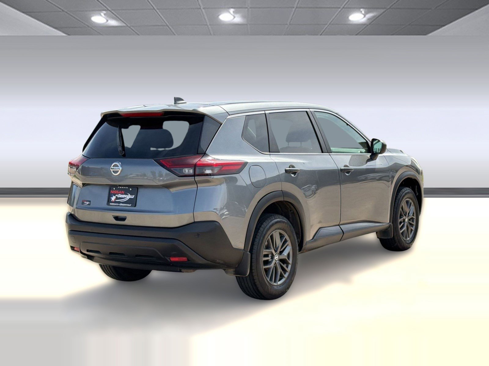 Used 2021 Nissan Rogue S image 9