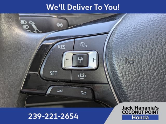 Used 2021 Volkswagen Tiguan SE w/ Panoramic Sunroof Package AWD/4WD image 29