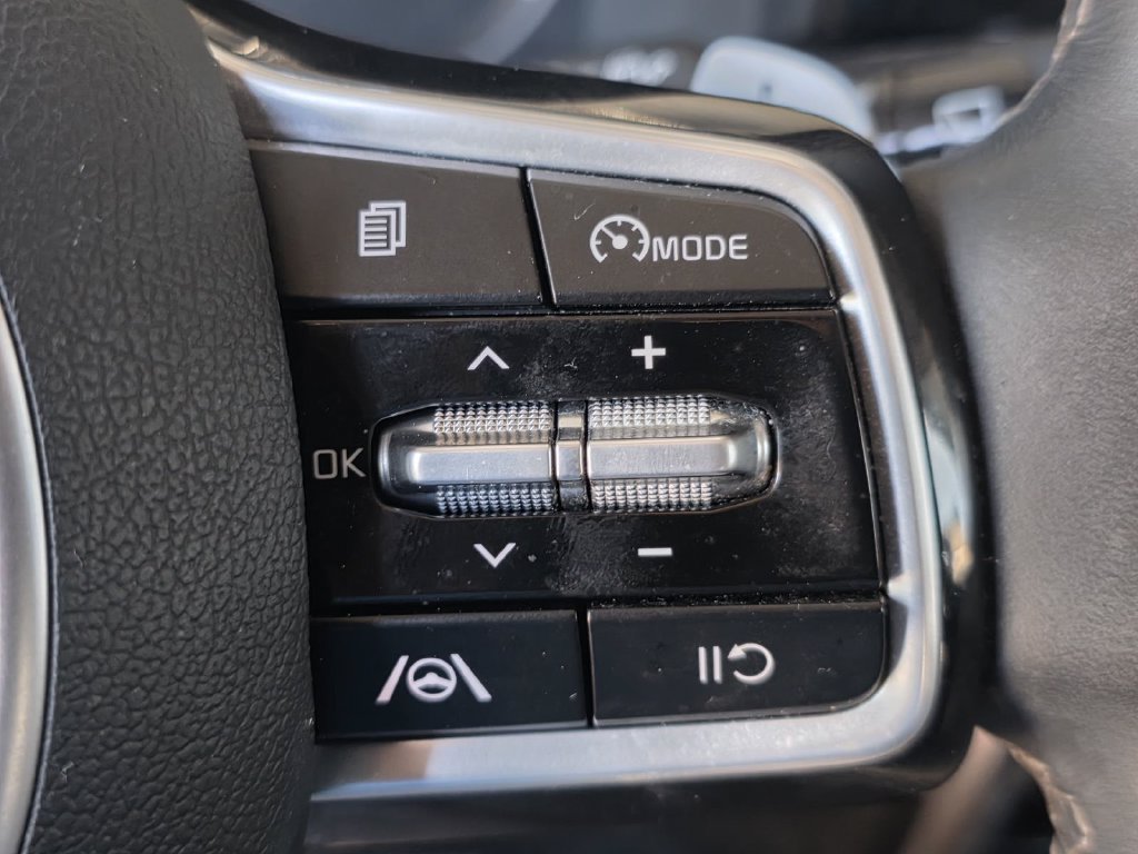 Used 2021 Kia Sorento S FWD image 24