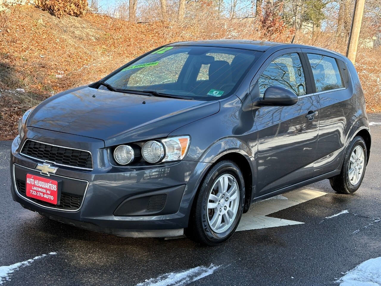 Used 2012 Chevrolet Sonic LT FWD image 1