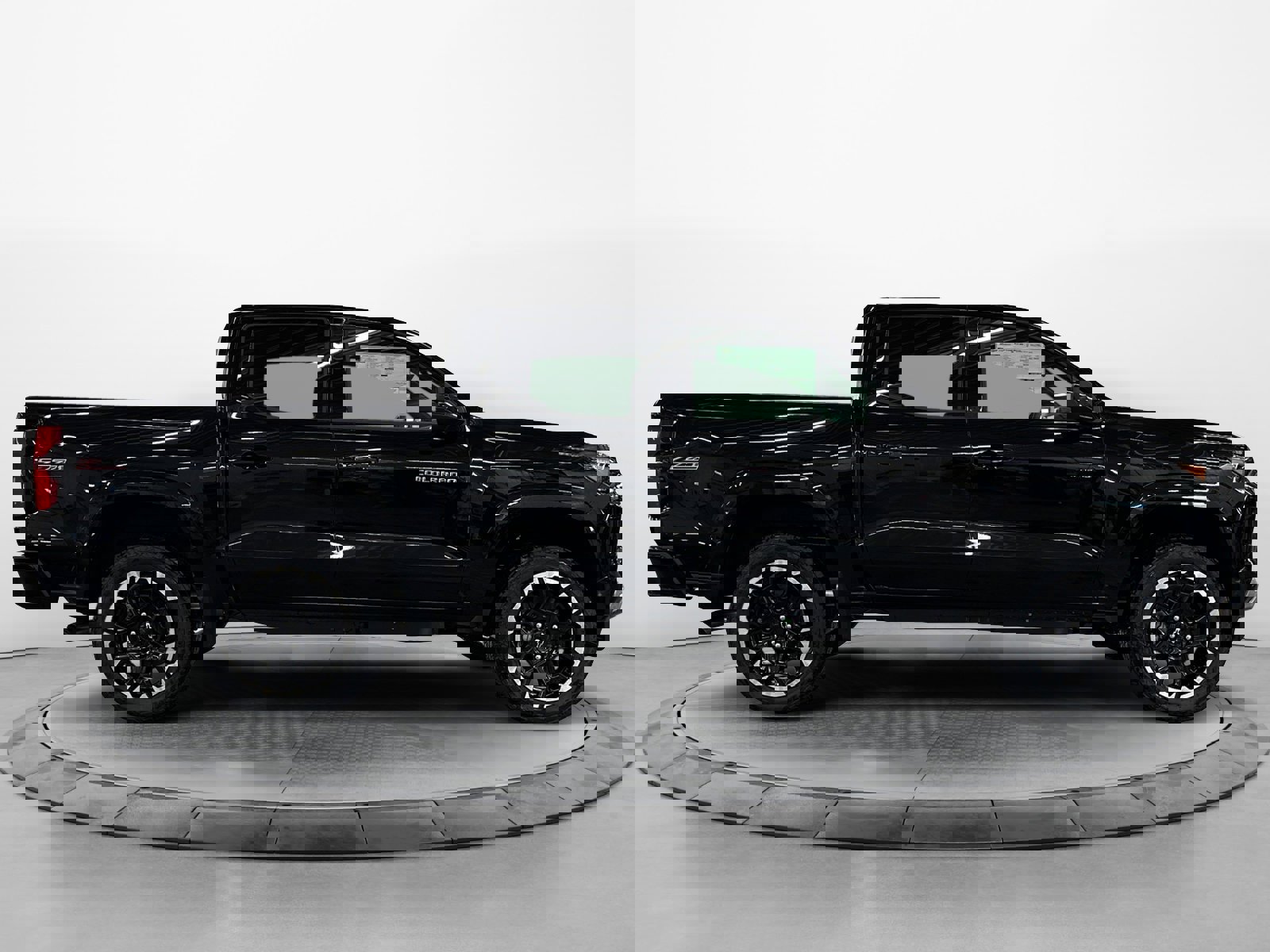 New 2026 Chevrolet Colorado Z71 w/ Z71 Convenience Package 2 image 2