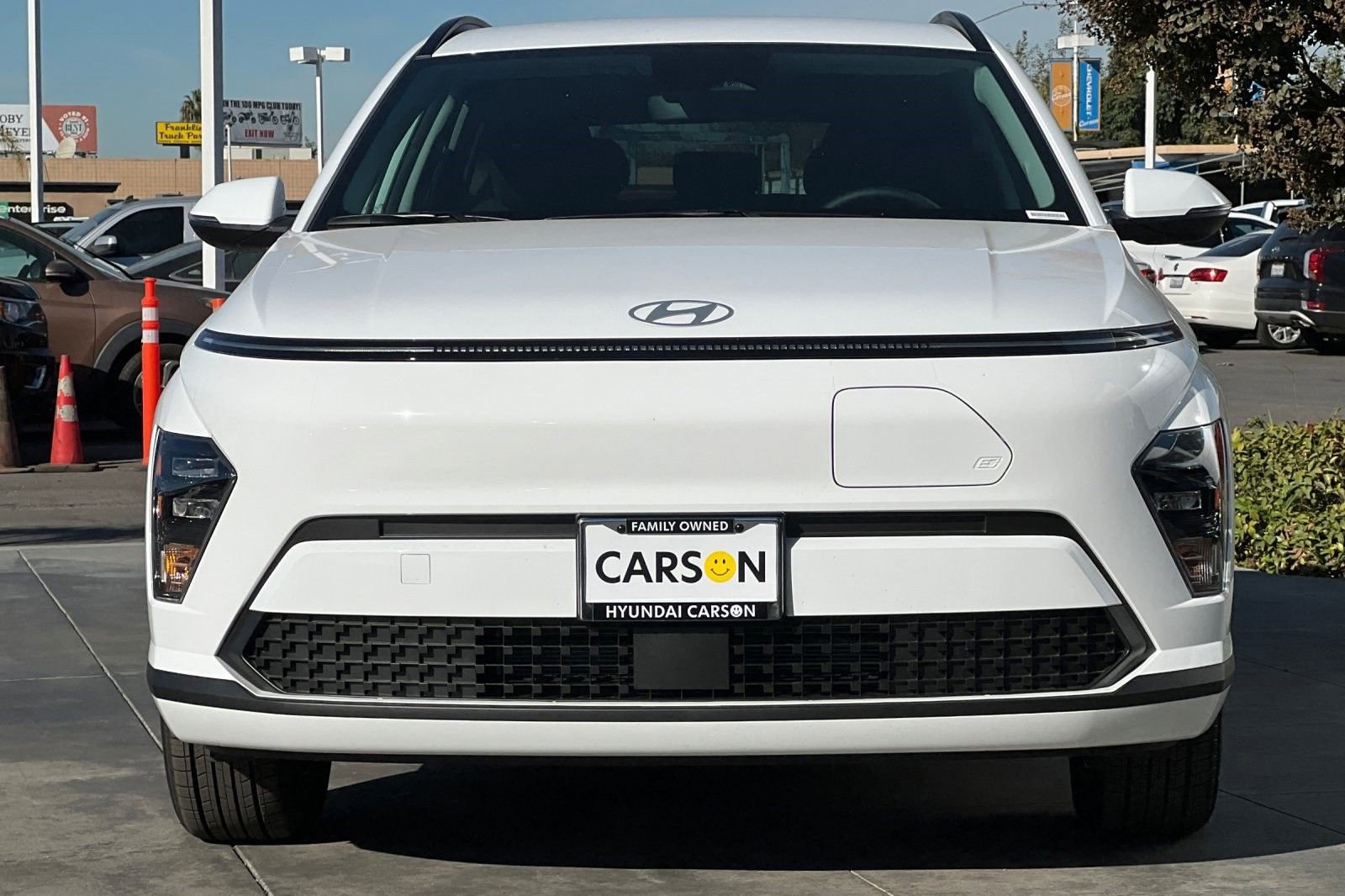 New 2025 Hyundai Kona SEL FWD image 9