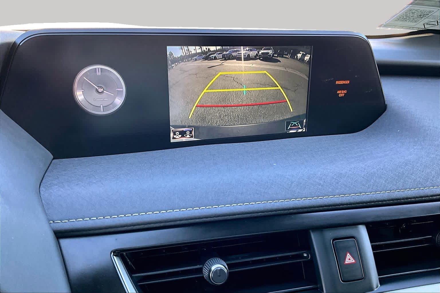 Used 2019 Lexus UX 200 w/ Premium Package FWD image 24