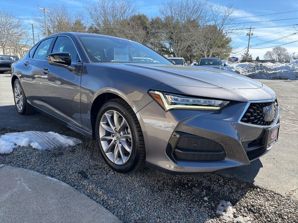 Used 2023 Acura TLX image 3
