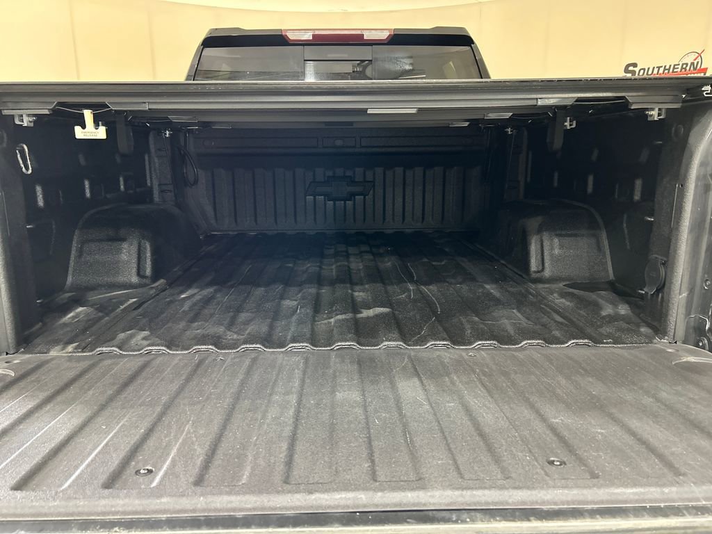 Used 2020 Chevrolet Silverado 1500 LT Trail Boss w/ Midnight Edition AWD/4WD image 5