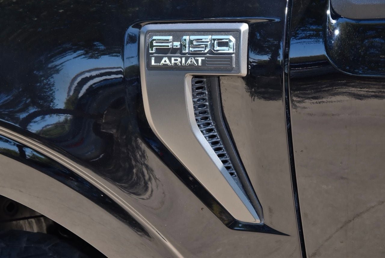 Used 2023 Ford F150 Lariat w/ Equipment Group 502A High AWD/4WD image 43