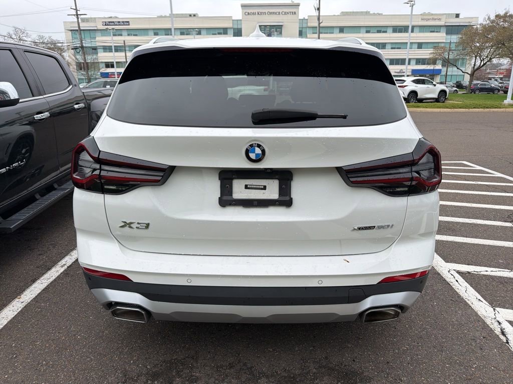 Used 2022 BMW X3 xDrive30i w/ Premium Package 2 image 5