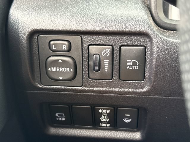 Used 2023 Toyota 4Runner Limited AWD/4WD image 35