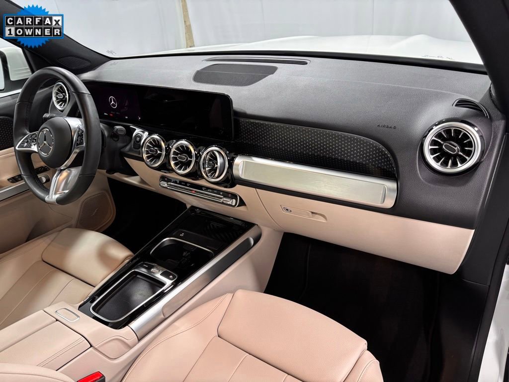 Certified 2024 Mercedes-Benz EQB 300 4MATIC image 16