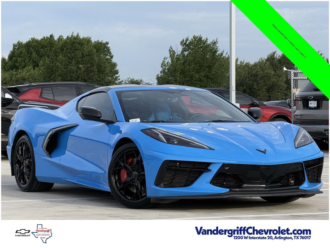Used 2020 Chevrolet Corvette Stingray Premium Cpe w/ 3LT Preferred Equipment Group RWD image 2
