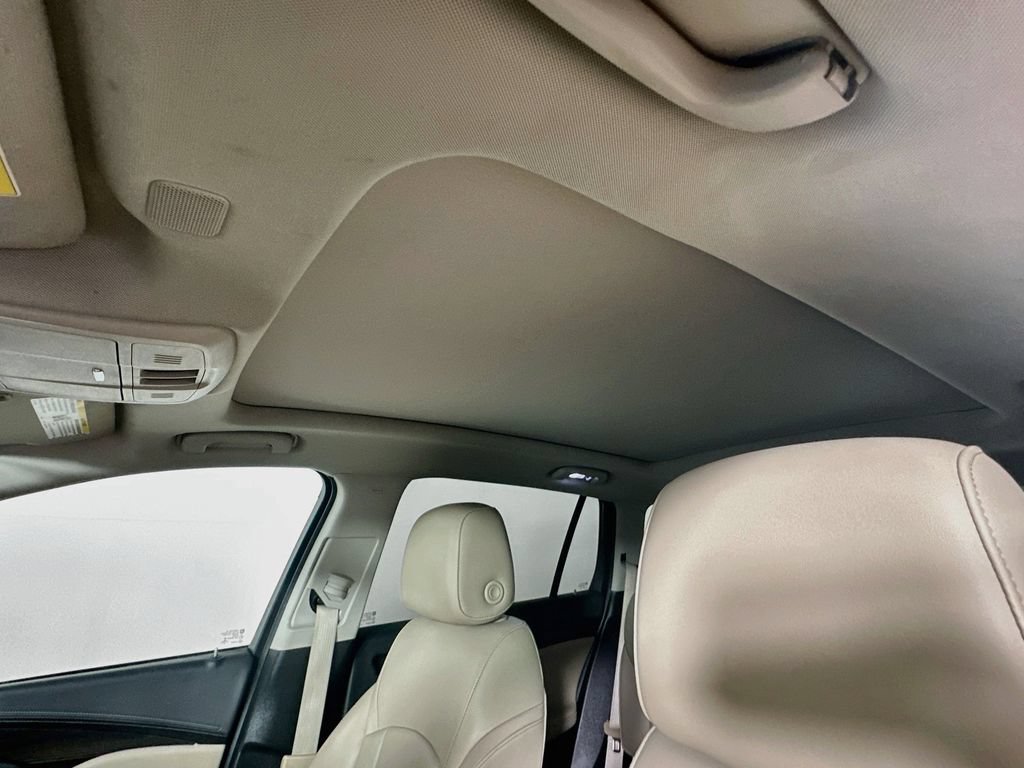 Used 2020 Buick Envision Premium w/ Driver Confidence Package AWD/4WD image 30