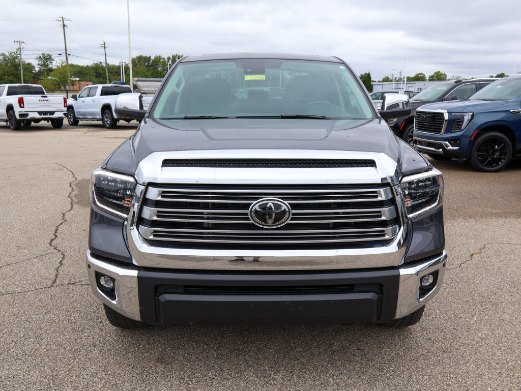Used 2020 Toyota Tundra Limited w/ Limited Premium Package AWD/4WD image 29