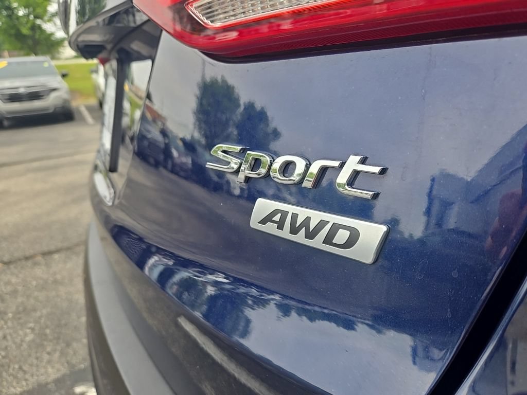 Used 2017 Hyundai Santa Fe Sport AWD/4WD image 14