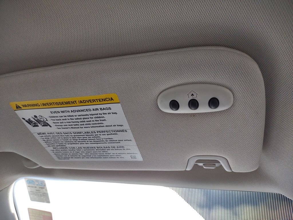 Used 2022 Ford Edge Titanium w/ Class II Trailer Tow Package image 34