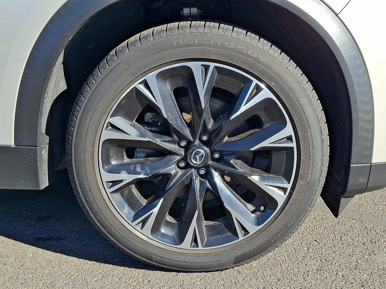 Certified 2024 MAZDA CX-90 Plug-In Hybrid w/ Premium Pkg image 9