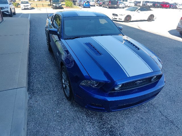 Used 2013 Ford Mustang GT Premium w/ Electronics Pkg RWD image 21