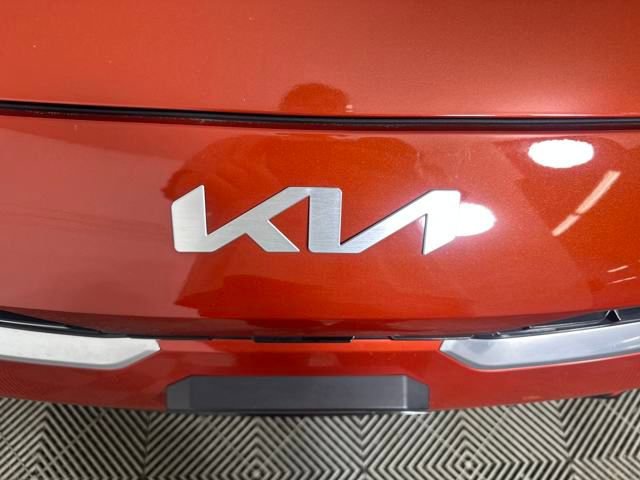 Used 2023 Kia Forte GT-Line image 9