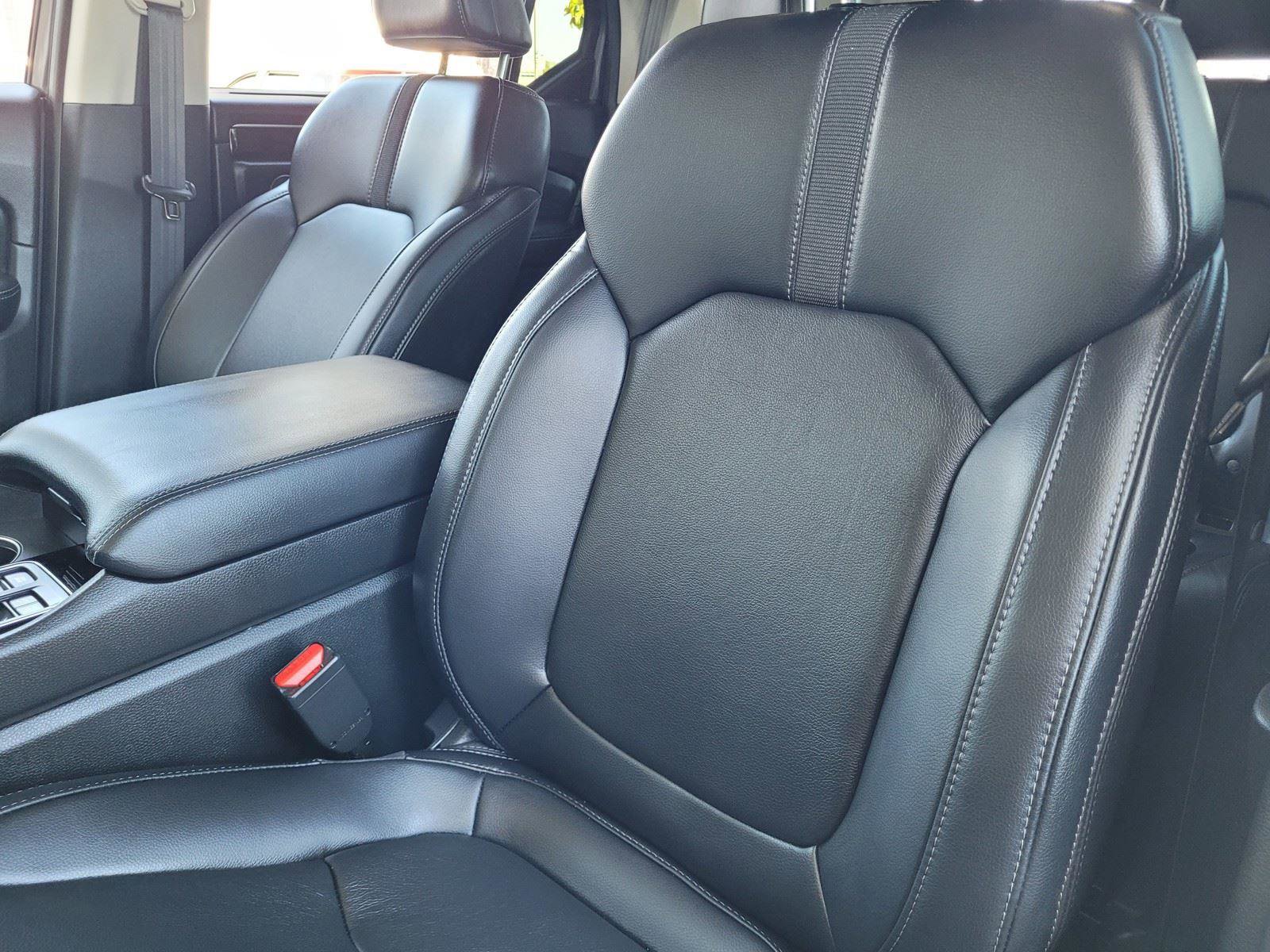 Used 2025 Honda Pilot EX-L image 22