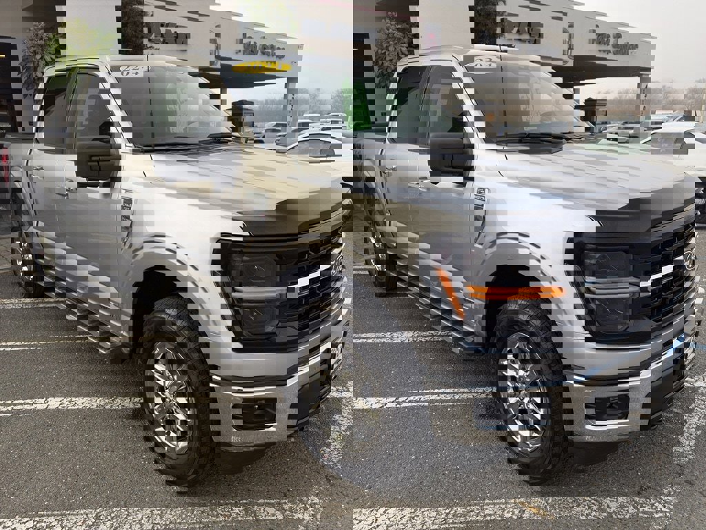 Used 2024 Ford F150 XLT w/ Mobile Office Package image 29