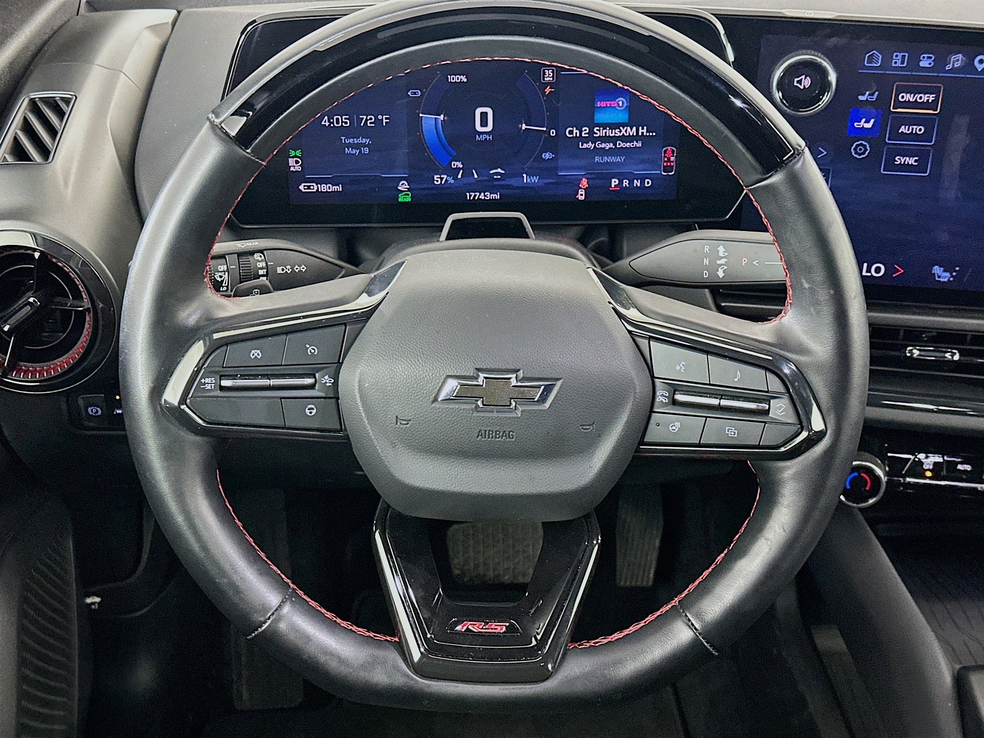 Used 2024 Chevrolet Equinox EV RS FWD image 18