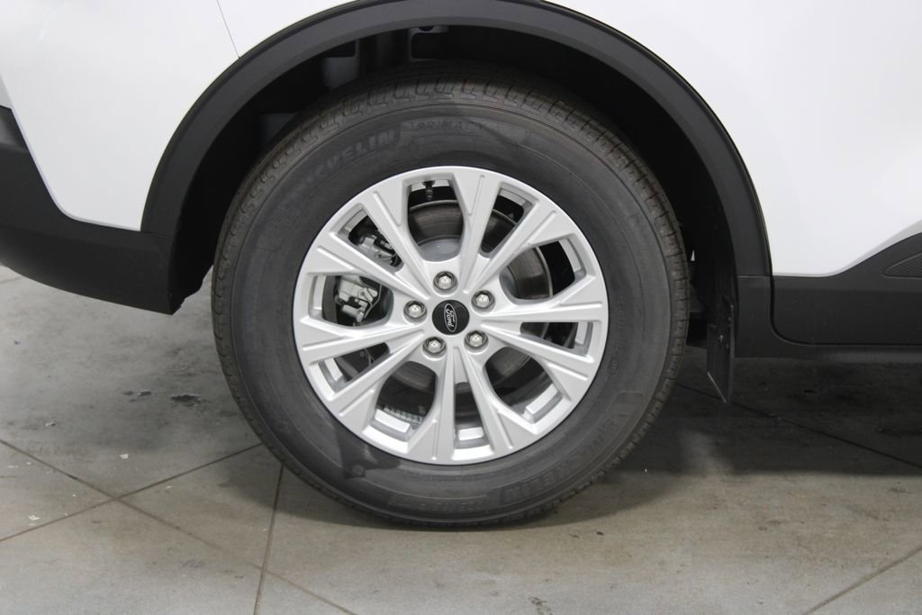 New 2026 Ford Escape Active w/ Tech Pack #1 FWD image 12