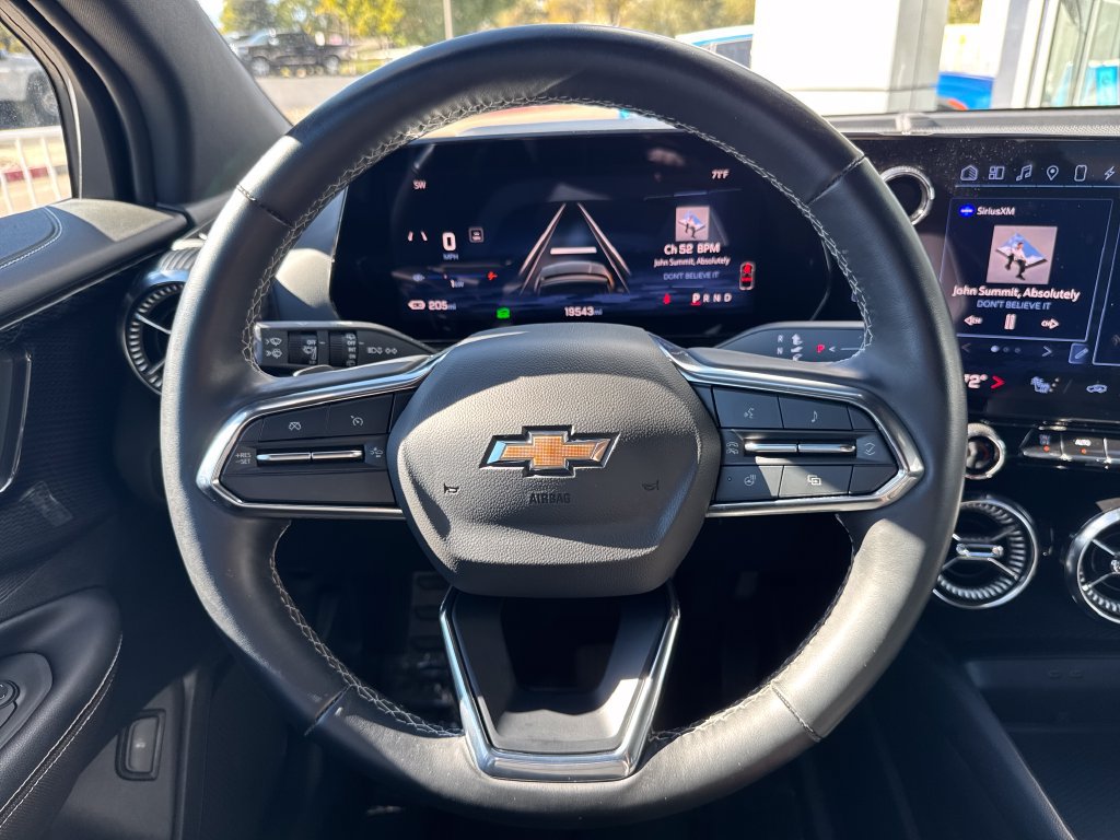 Used 2024 Chevrolet Blazer EV LT AWD/4WD image 14