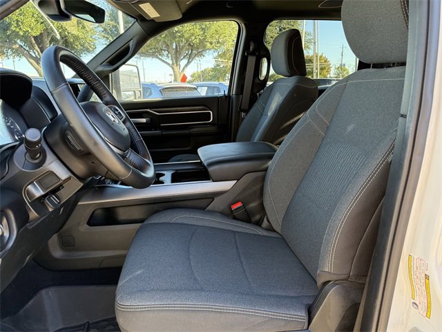 Used 2024 RAM 3500 Big Horn w/ Sport Appearance Package image 23