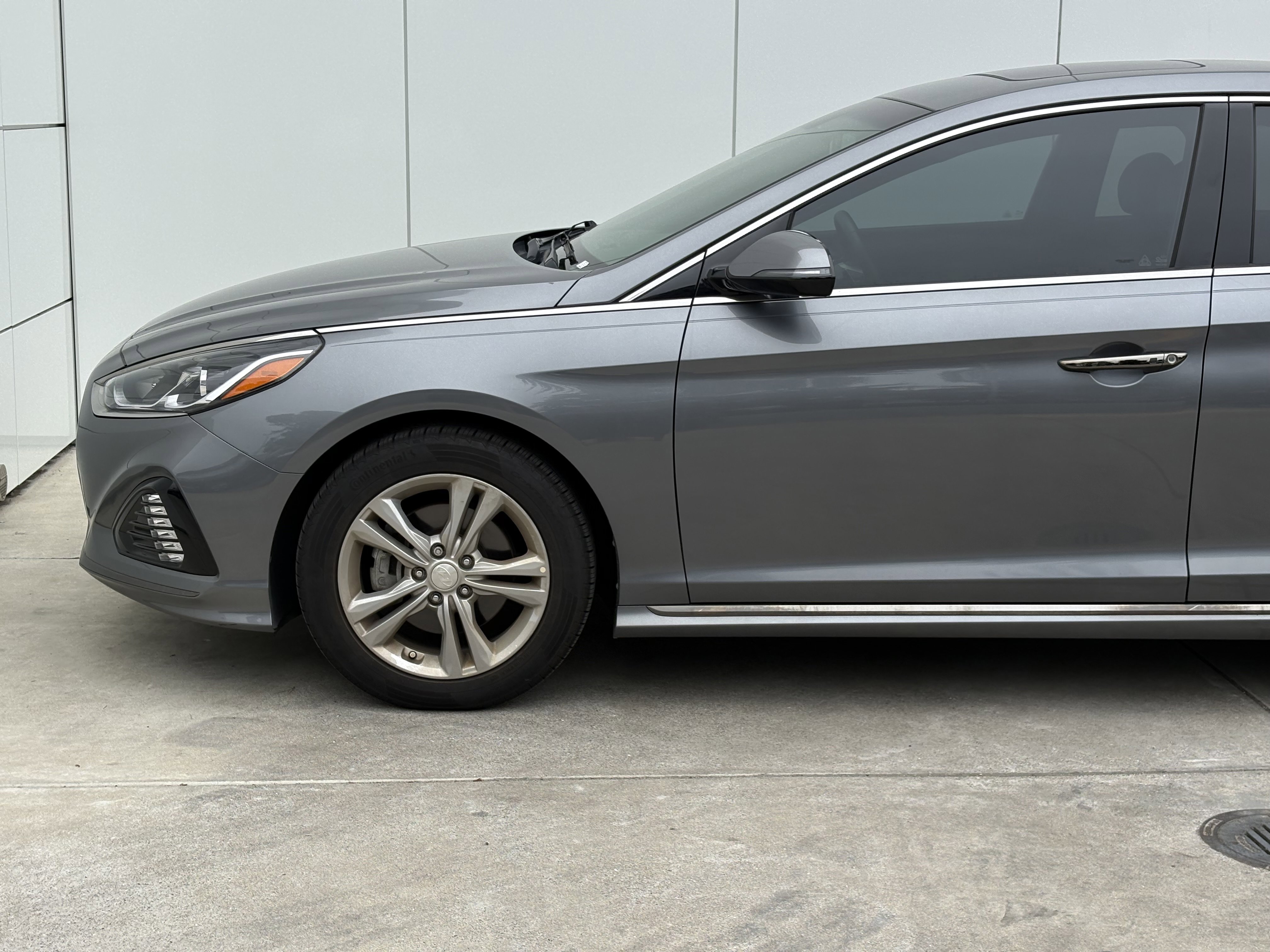 Used 2018 Hyundai Sonata Sport w/ Cargo Package image 5