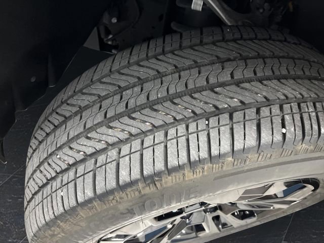 Used 2023 Chevrolet Silverado 1500 LTZ image 41