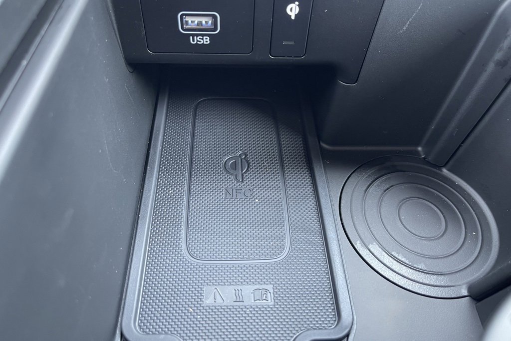 Used 2024 Hyundai Palisade Calligraphy image 24