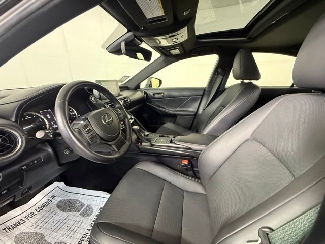 Used 2022 Lexus IS 300 AWD w/ Premium Package image 5