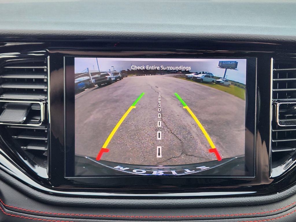 Used 2025 Dodge Durango GT AWD/4WD image 18