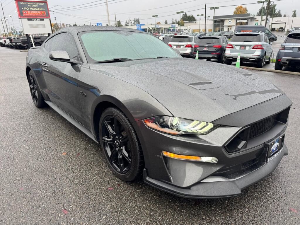 Used 2019 Ford Mustang GT w/ Equipment Group 301A image 4