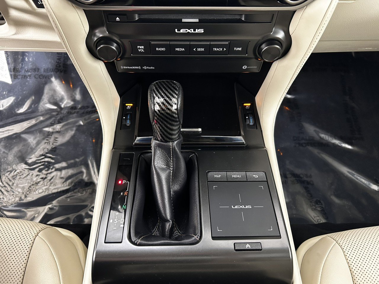 Used 2022 Lexus GX 460 w/ Accessory Package AWD/4WD image 21