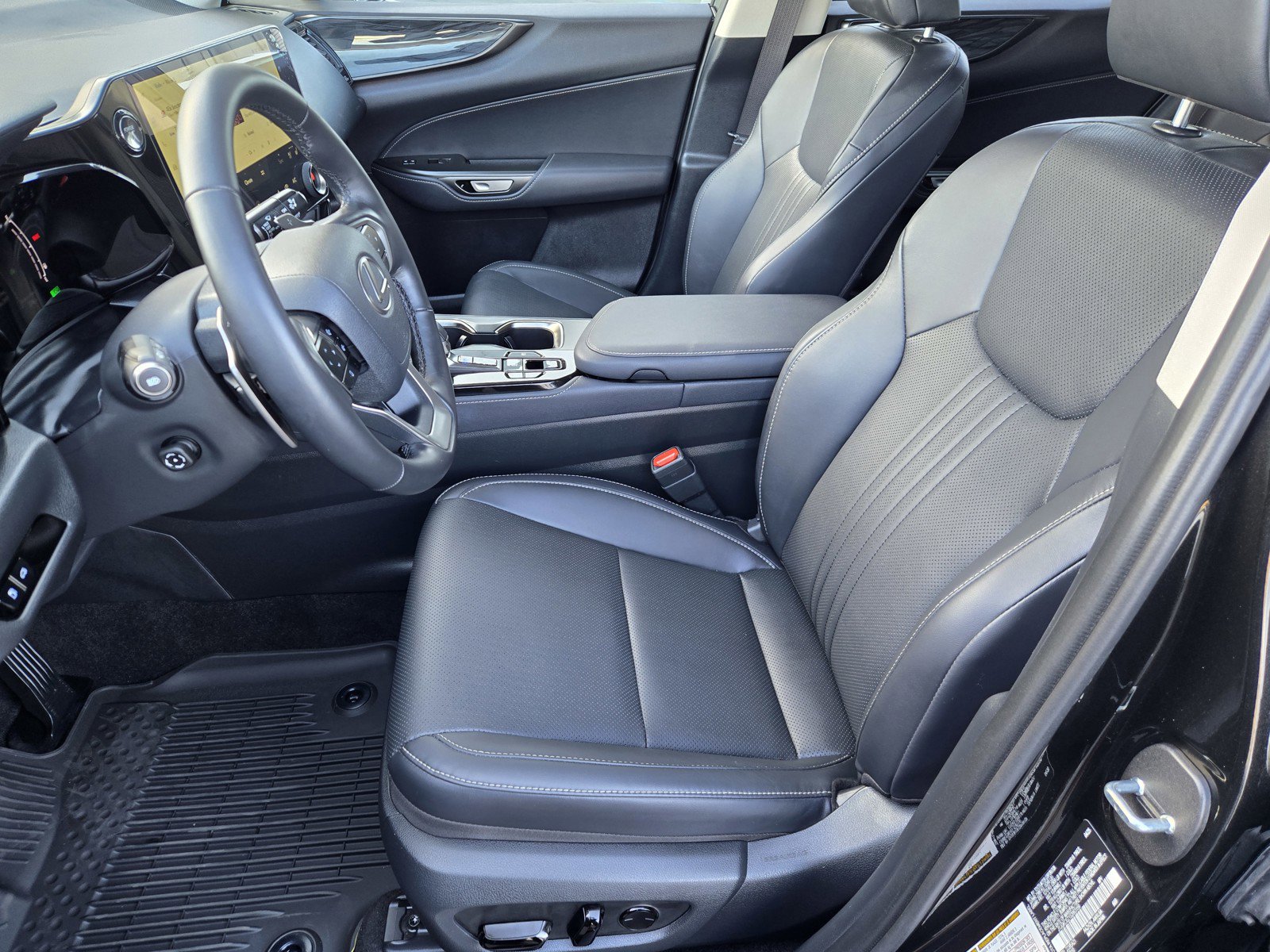 Used 2025 Lexus NX 350h AWD w/ Cold Area Package image 15