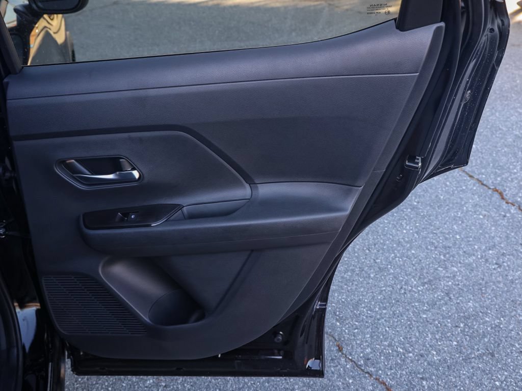 New 2026 Nissan Kicks SV w/ Cold Weather Package FWD image 19