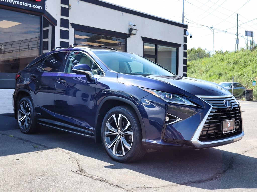 Used 2019 Lexus RX 450h AWD w/ Navigation Package image 4