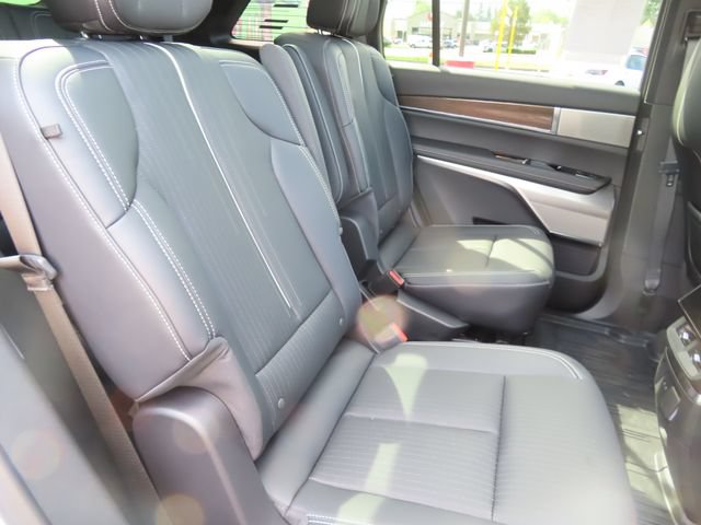 Used 2026 Cadillac Vistiq Sport w/ LPO, Floor Liner Package AWD/4WD image 37