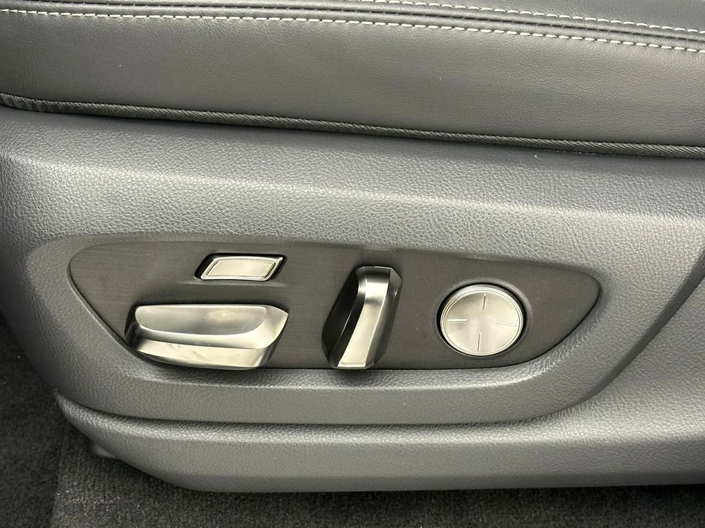 New 2026 Lexus LX 600 4WD w/ Interior Upgrade Package image 42