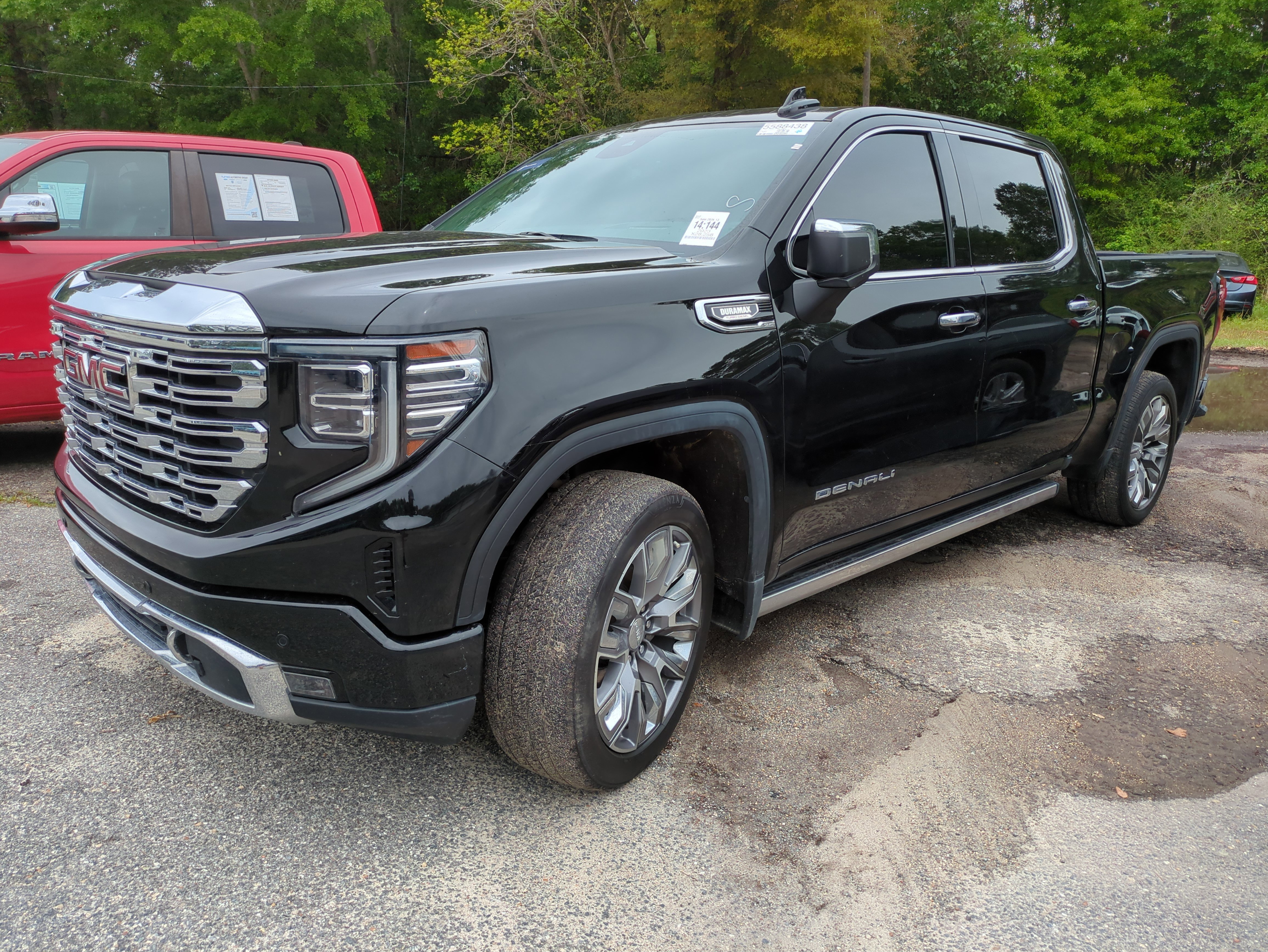 Certified 2023 GMC Sierra 1500 Denali w/ Denali Reserve Package image 3