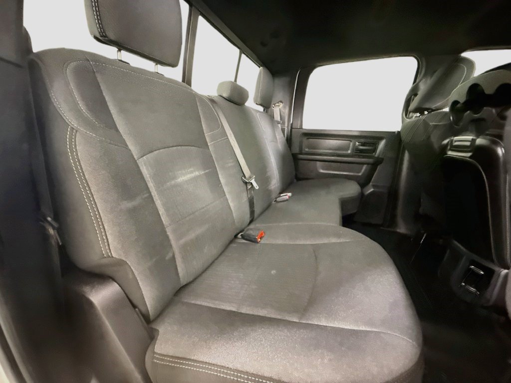 Used 2024 RAM 2500 Tradesman w/ Chrome Appearance Group AWD/4WD image 26